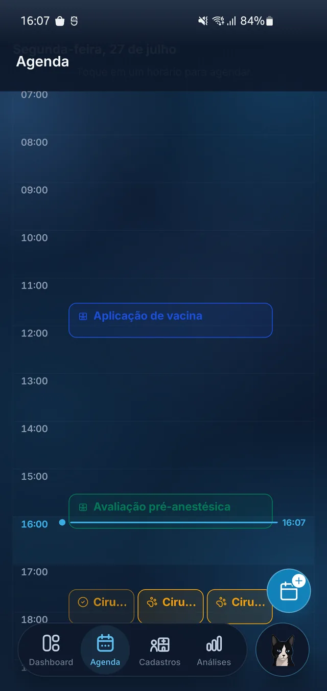 Agenda diária do Velune em modo escuro, com atendimentos organizados por horário.